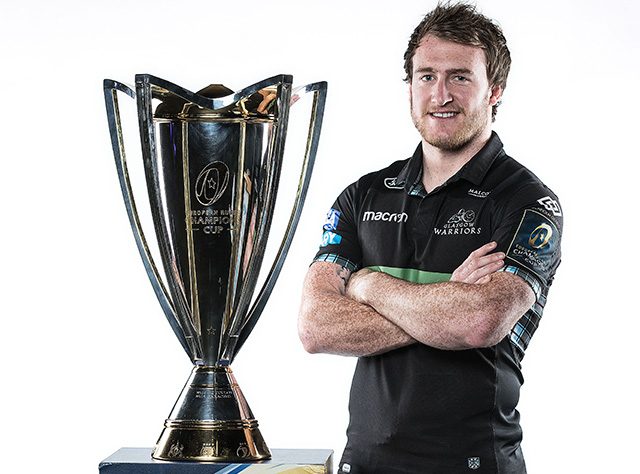 Stuart Hogg with the trophy